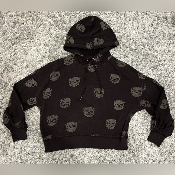 Black and Gray Skull Hoodie - Picture 1 of 1